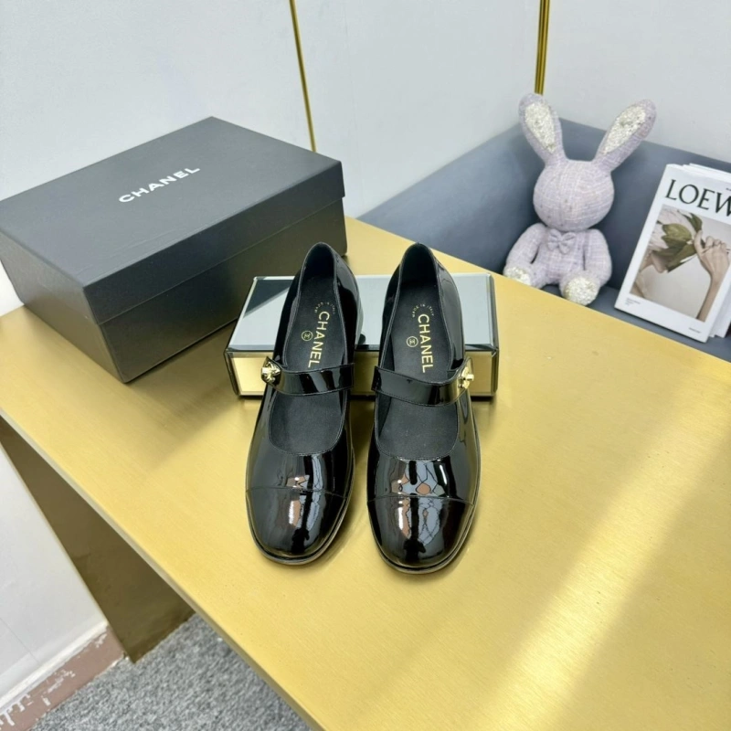 Bright Chxnxl Flat Shoes 126766