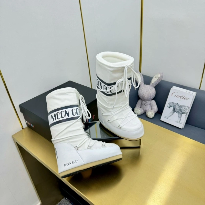 Minimalist Othxr Boots 215573