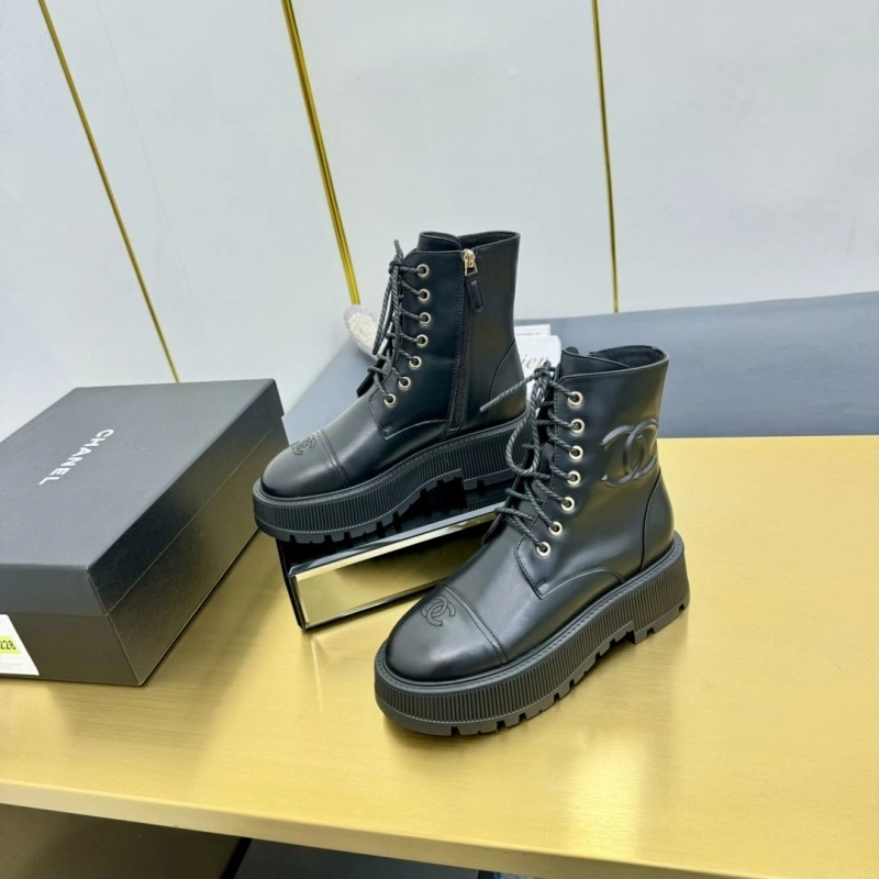 WellDesigned Chxnxl Leather Shoes 126733