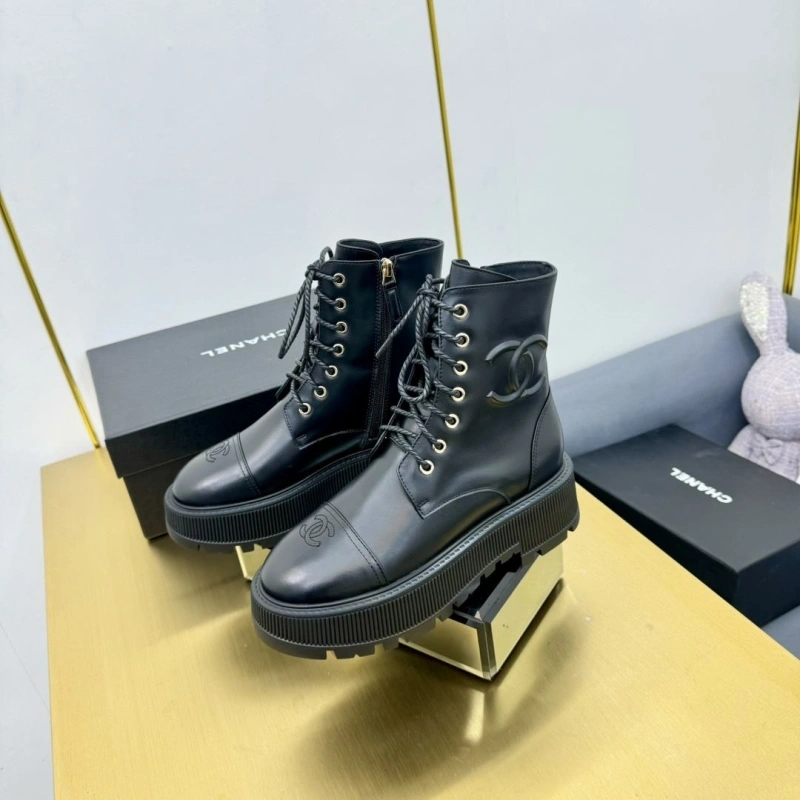WellDesigned Chxnxl Leather Shoes 126733