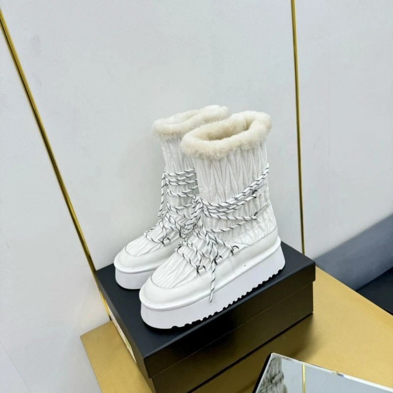 Resilient UGX Boots 228582