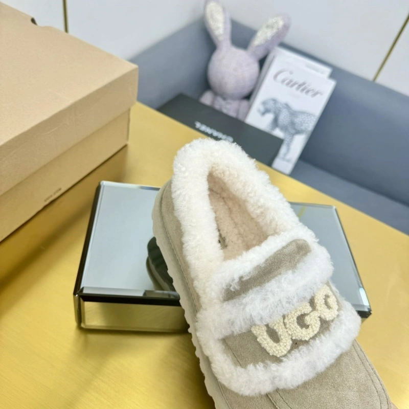UGX Casual Shoes TopPick 228585