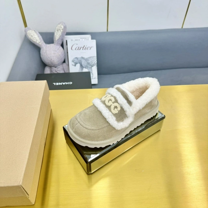 UGX Casual Shoes TopPick 228585