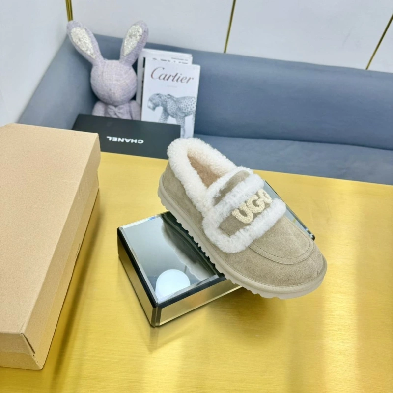 UGX Casual Shoes TopPick 228585