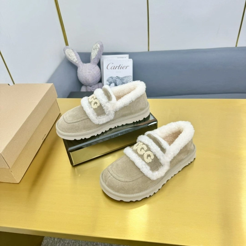 UGX Casual Shoes TopPick 228585