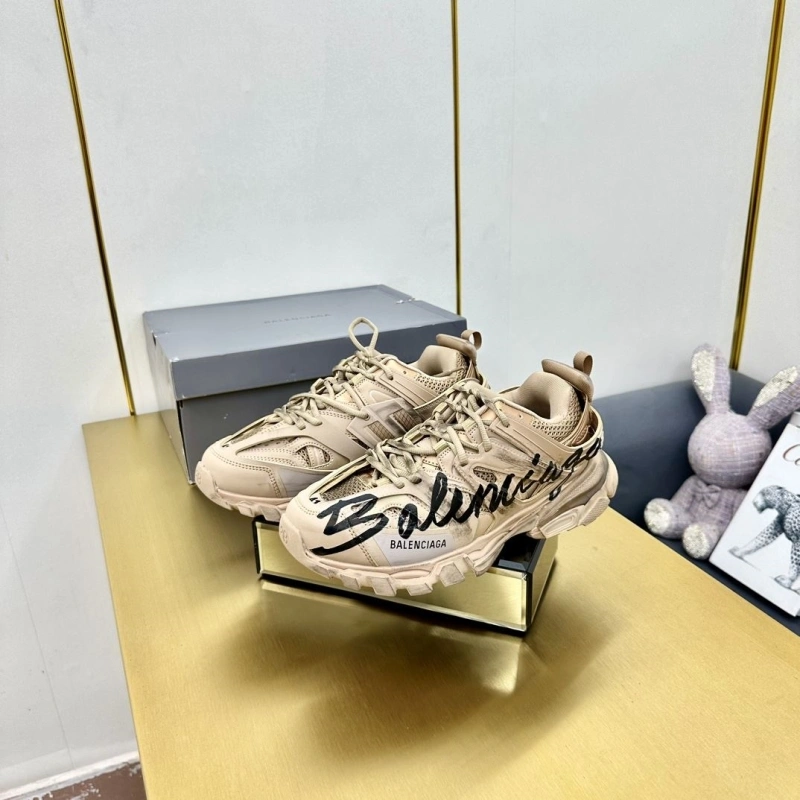 Sleek Bxlxnciaga Sneakers 109792