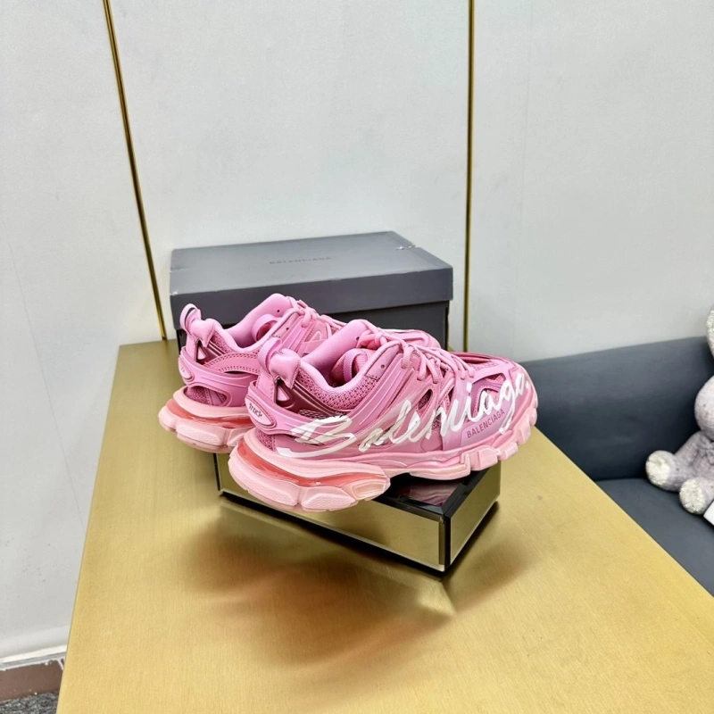 Efficient Bxlxnciaga Sneakers 109767