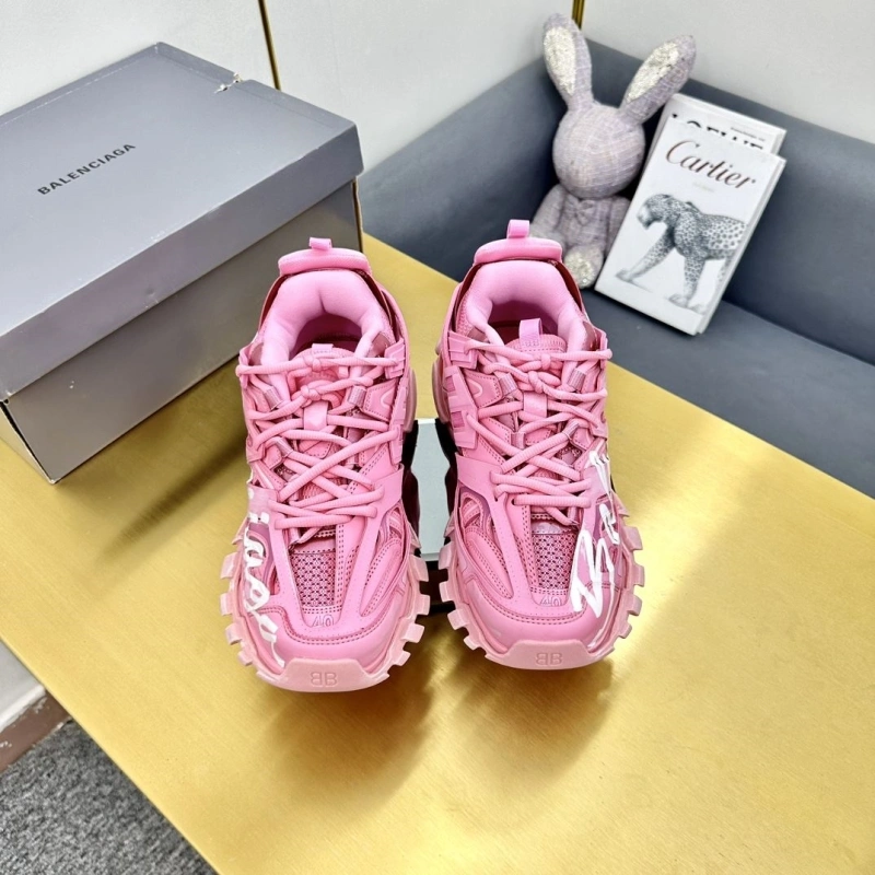 Efficient Bxlxnciaga Sneakers 109767