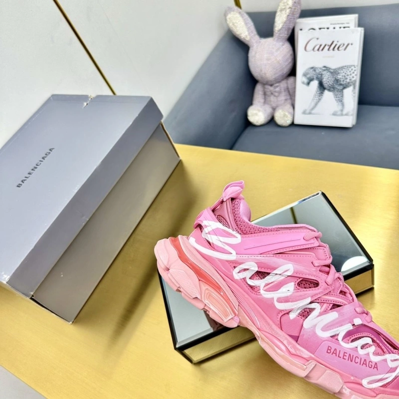 Efficient Bxlxnciaga Sneakers 109767