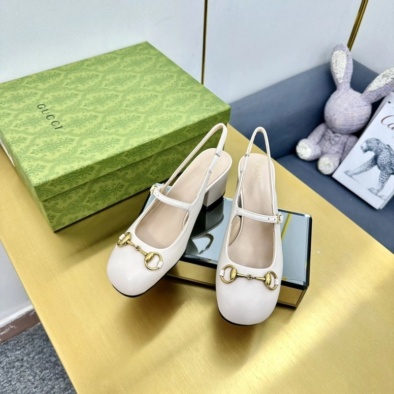 Efficient Gxccx Sandals 161597