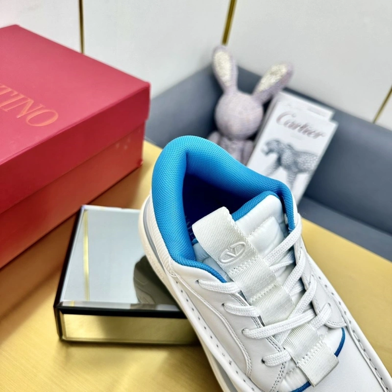 Bold Vxlxntino Sneakers 231340