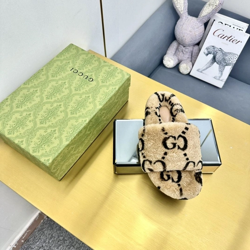 Soft Gxccx Slippers 161584