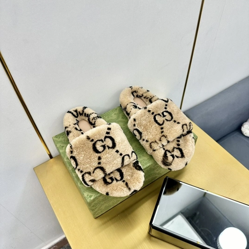 Soft Gxccx Slippers 161584