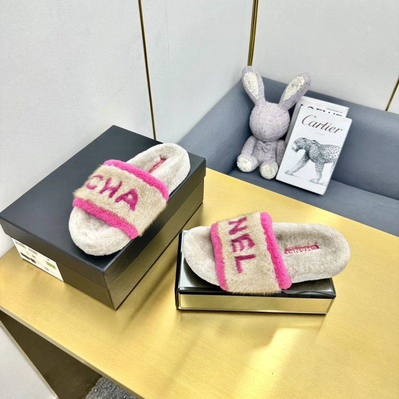 Chxnxl Slippers Vibrant 126619