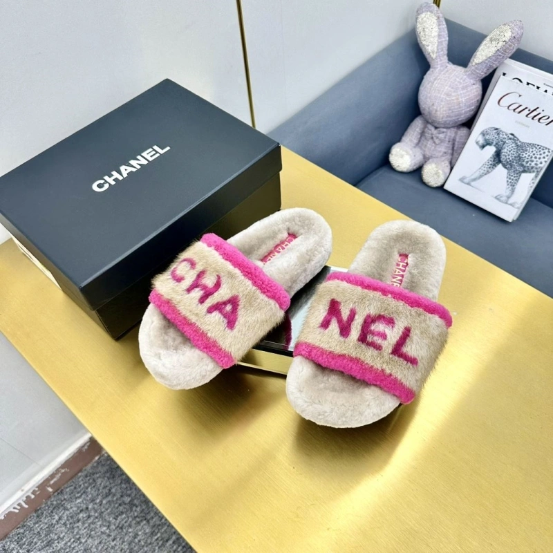 Chxnxl Slippers Vibrant 126619