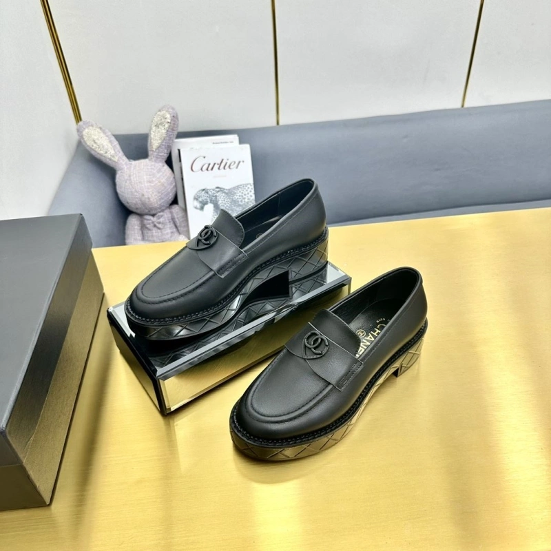 Sleek Chxnxl Boots 126985
