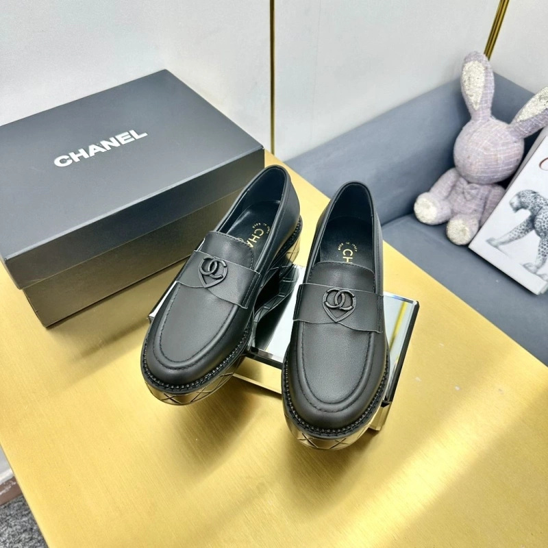 Sleek Chxnxl Boots 126985