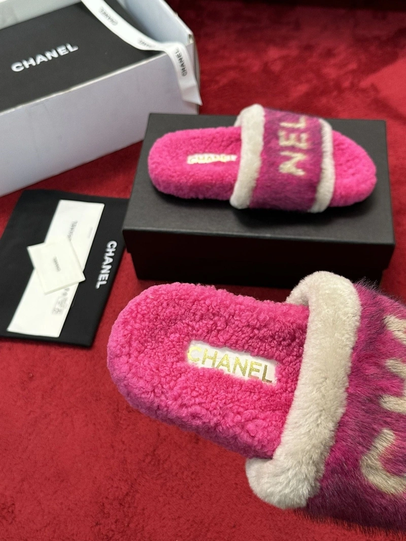 Affordable Chxnxl Slippers 126595