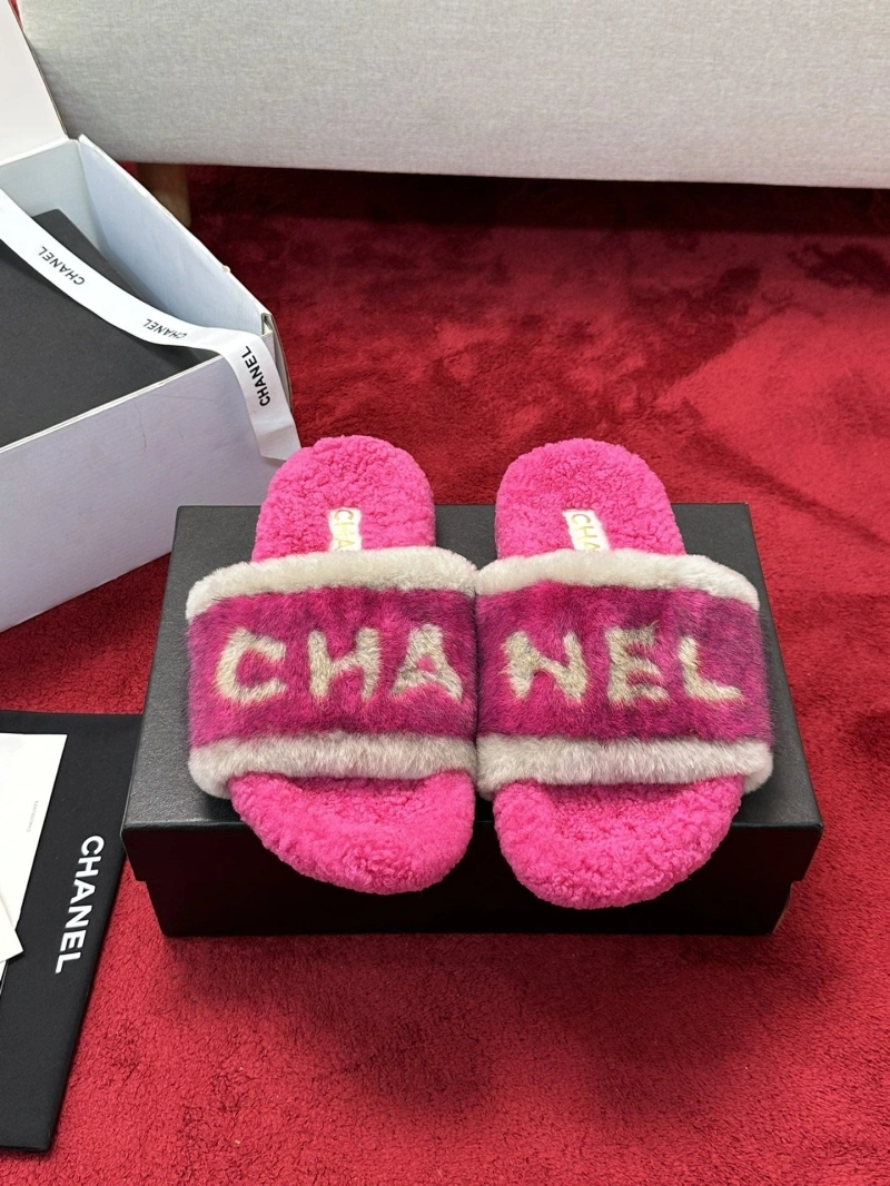 Affordable Chxnxl Slippers 126595