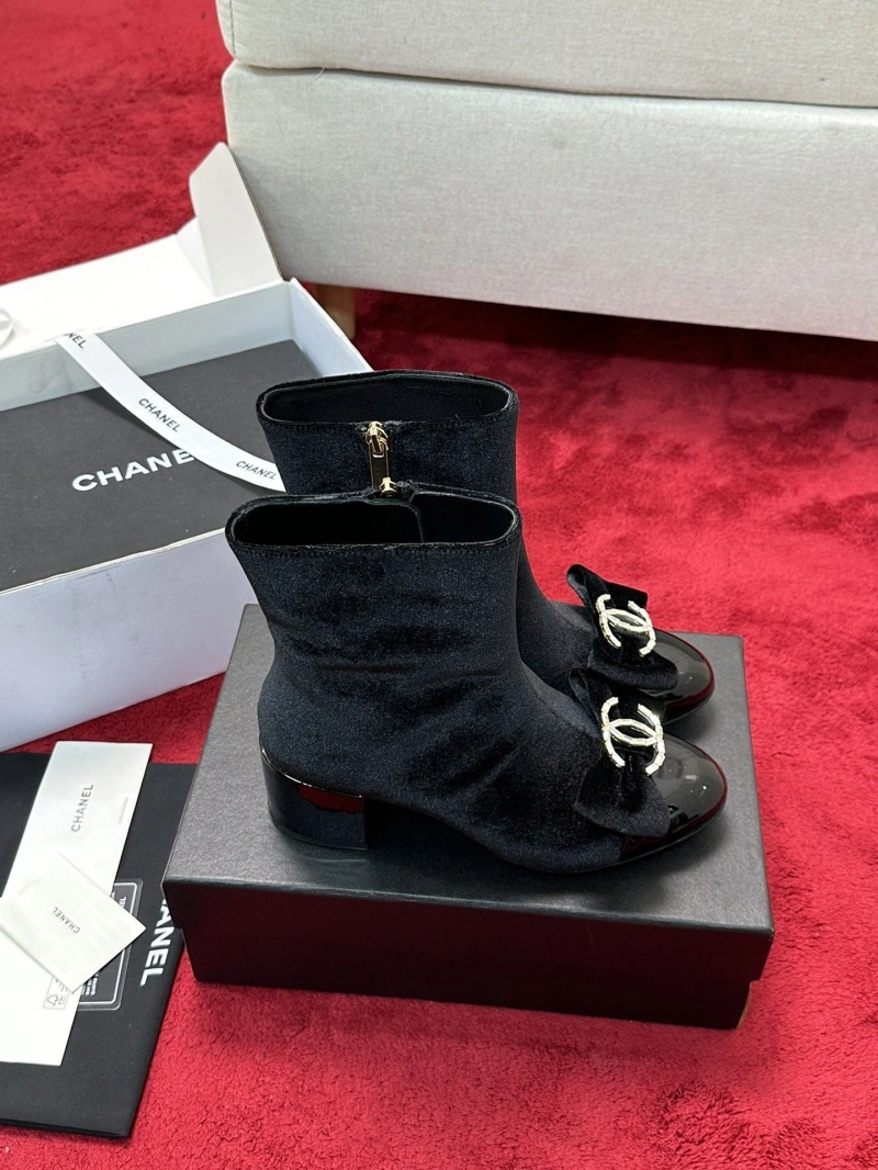 Classic Chxnxl Leather Shoes 126697