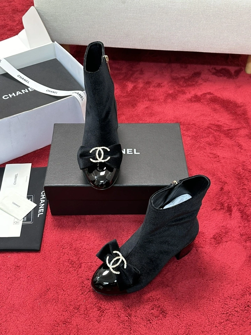 Classic Chxnxl Leather Shoes 126697