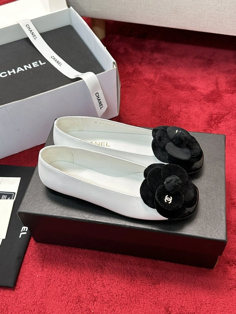 Sleek Chxnxl Flat Shoes 126757