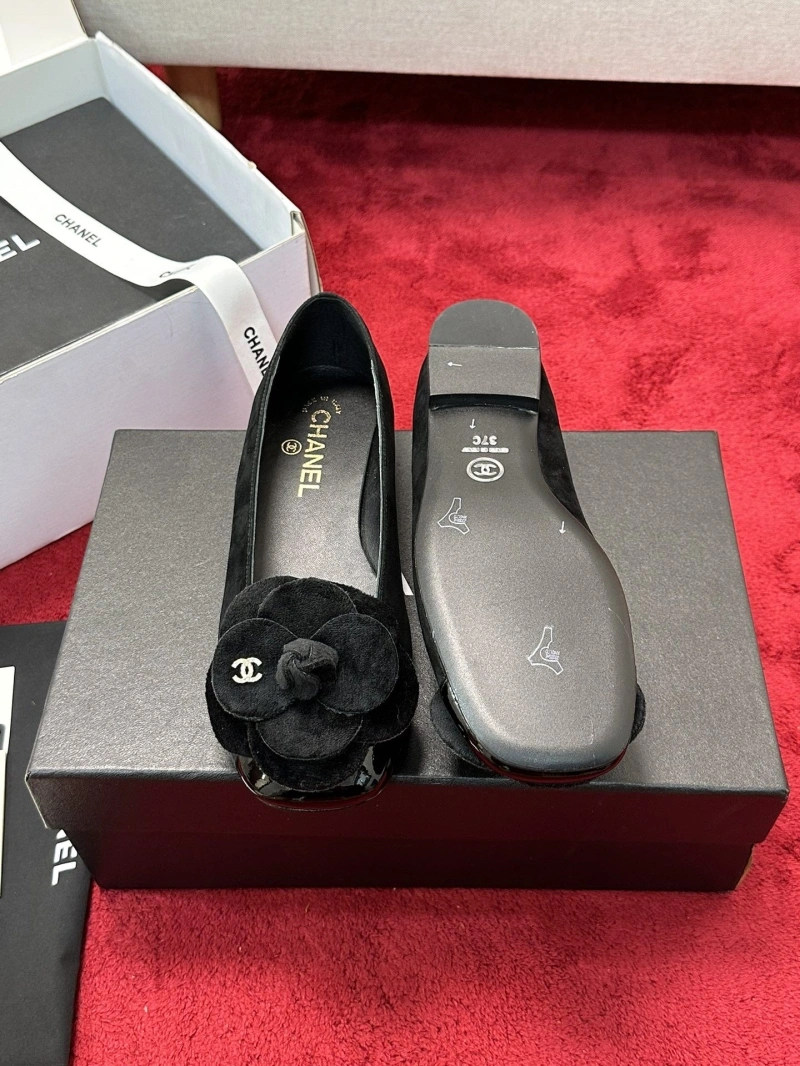 GoAnywhere Chxnxl Flat Shoes 126755