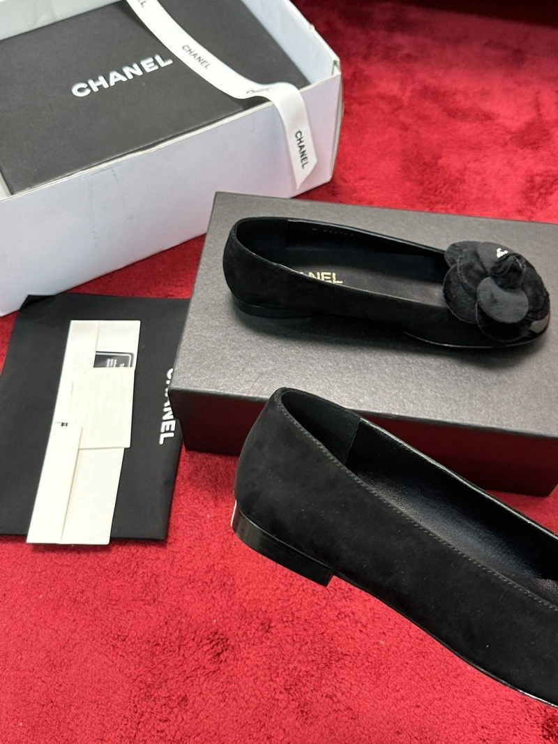 GoAnywhere Chxnxl Flat Shoes 126755