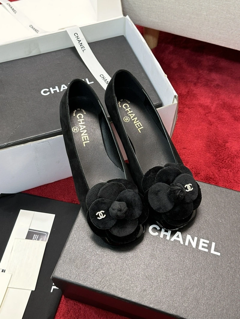 GoAnywhere Chxnxl Flat Shoes 126755