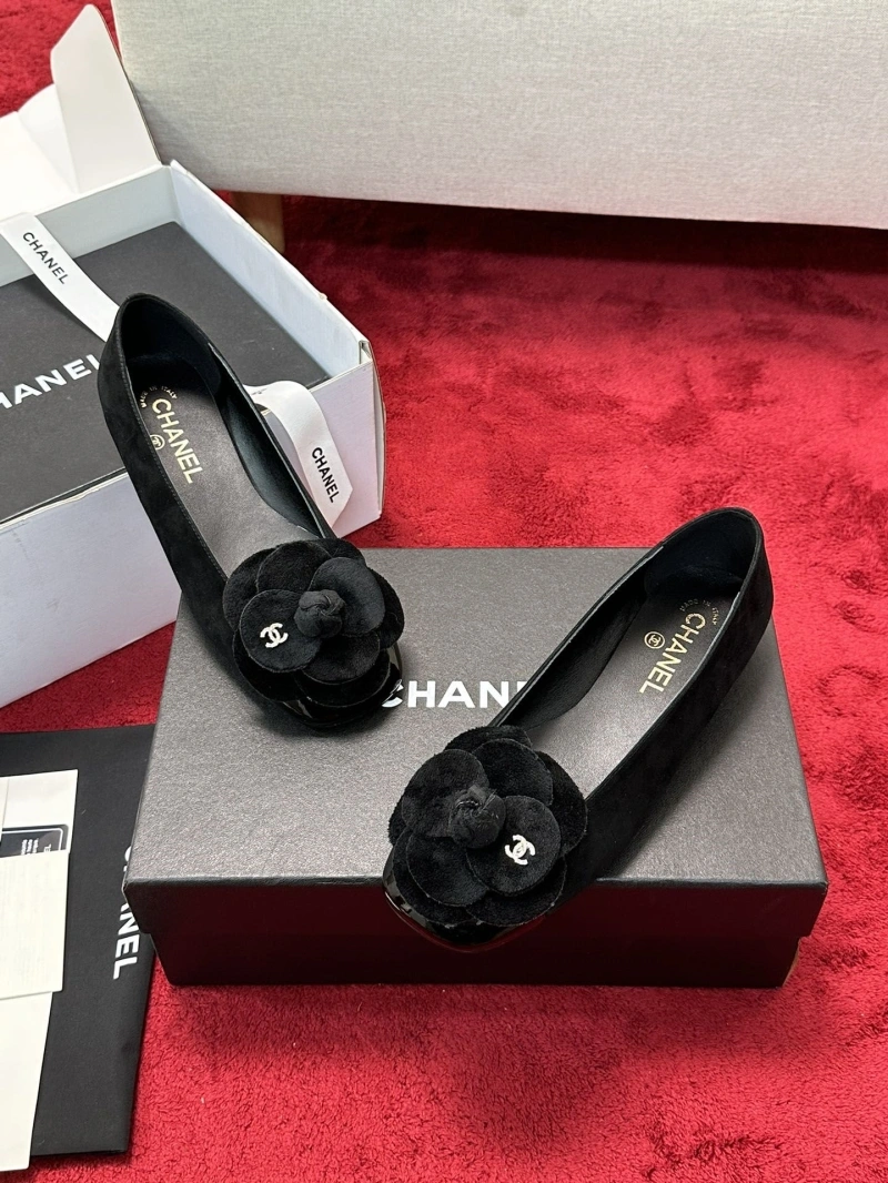 GoAnywhere Chxnxl Flat Shoes 126755