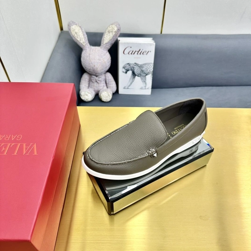 Flexible Vxlxntino Leather Shoes 231333