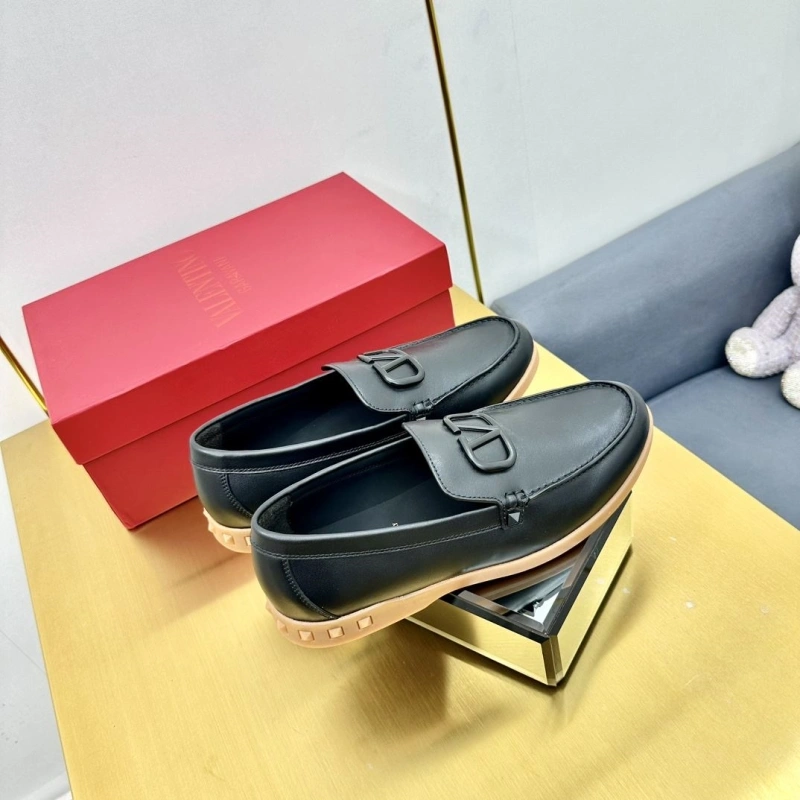 Vxlxntino Leather Shoes GoAnywhere 231325