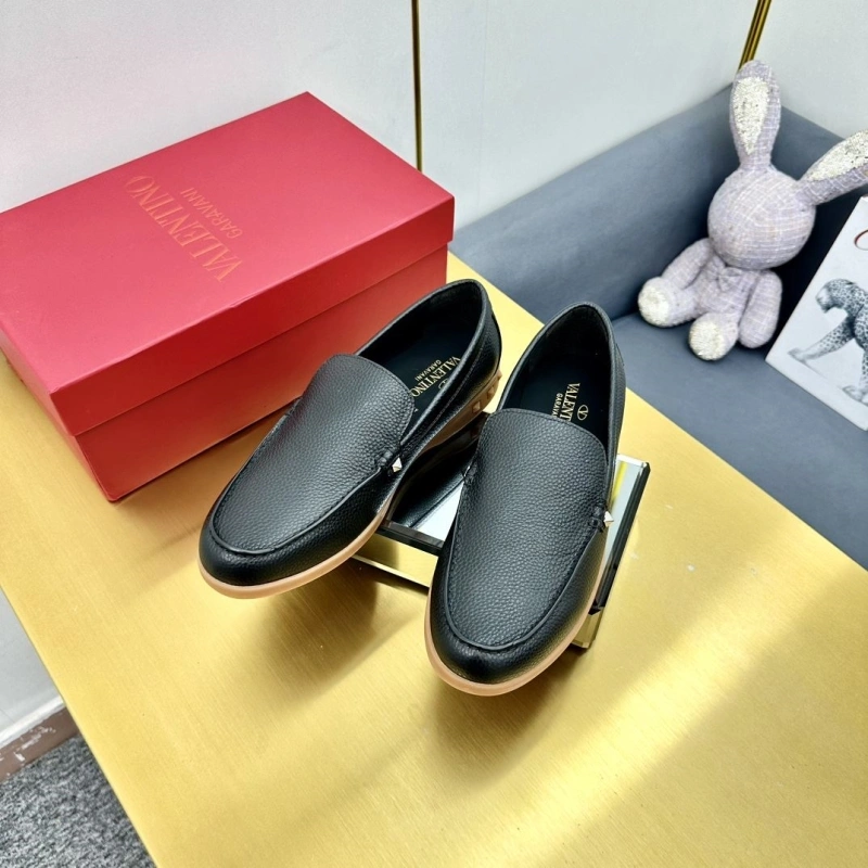 Durable Vxlxntino Leather Shoes 231315