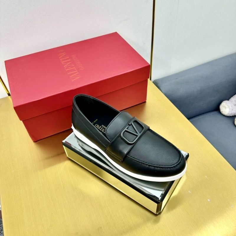 Soft Vxlxntino Leather Shoes 231336