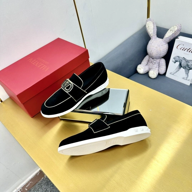 Resilient Vxlxntino Leather Shoes 231328