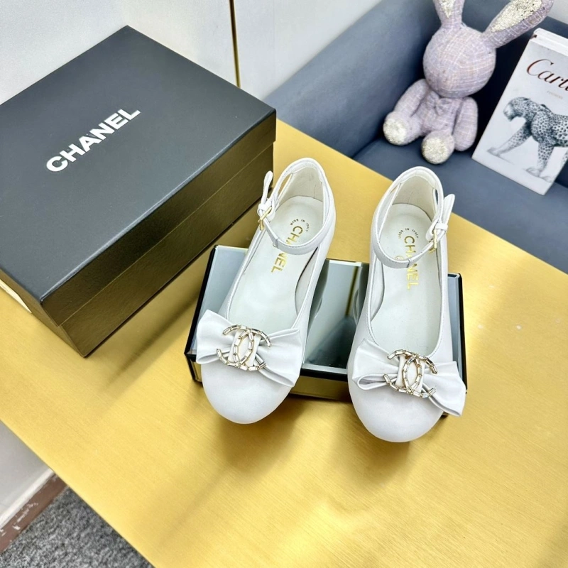 NewStyle Chxnxl Sandals 126642