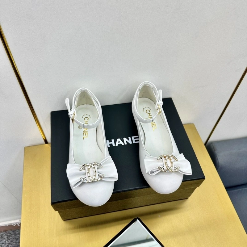 NewStyle Chxnxl Sandals 126642