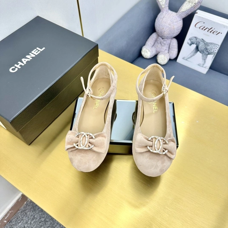Efficient Chxnxl Sandals 126630