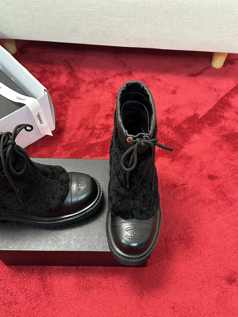 Minimalist Chxnxl Leather Shoes 126681