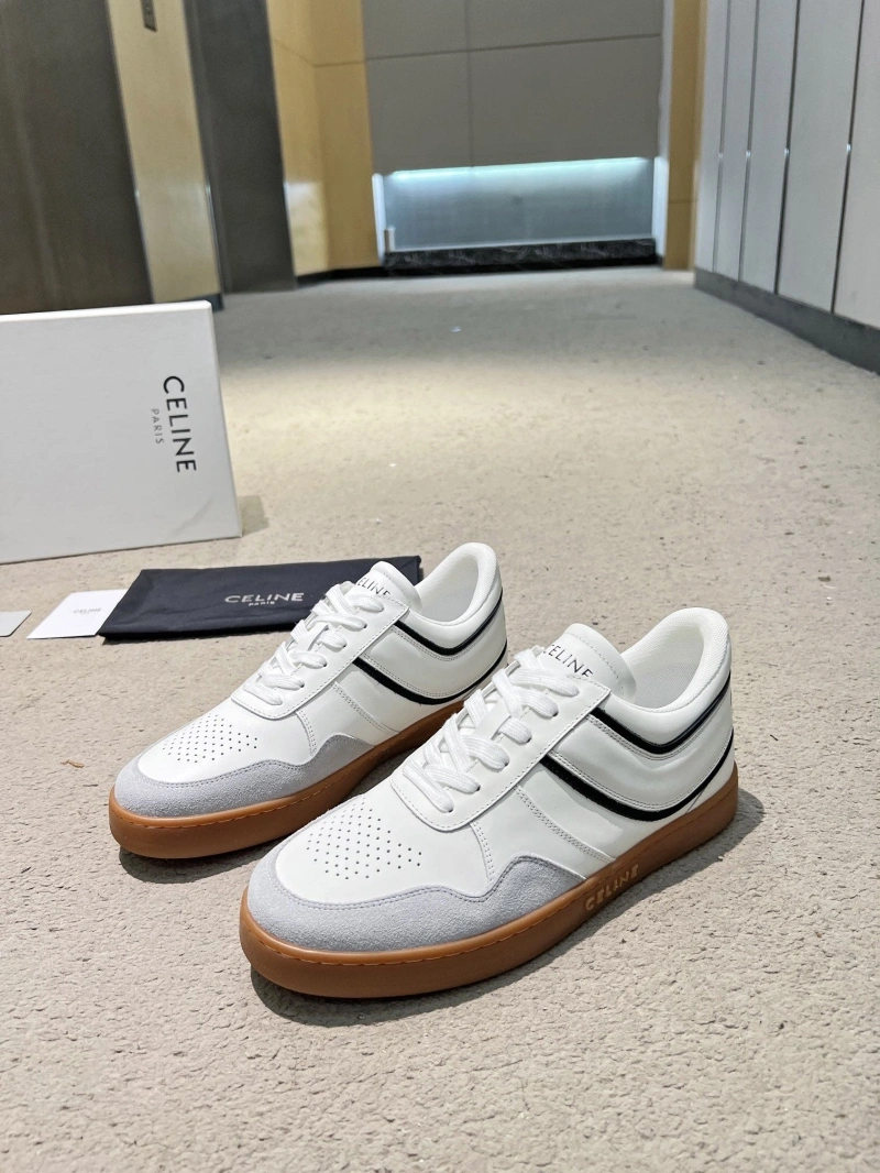 Cozy Cxlxne Sneakers 116571