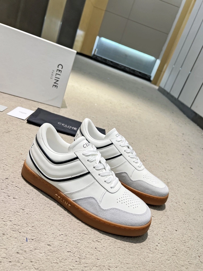 Cozy Cxlxne Sneakers 116571