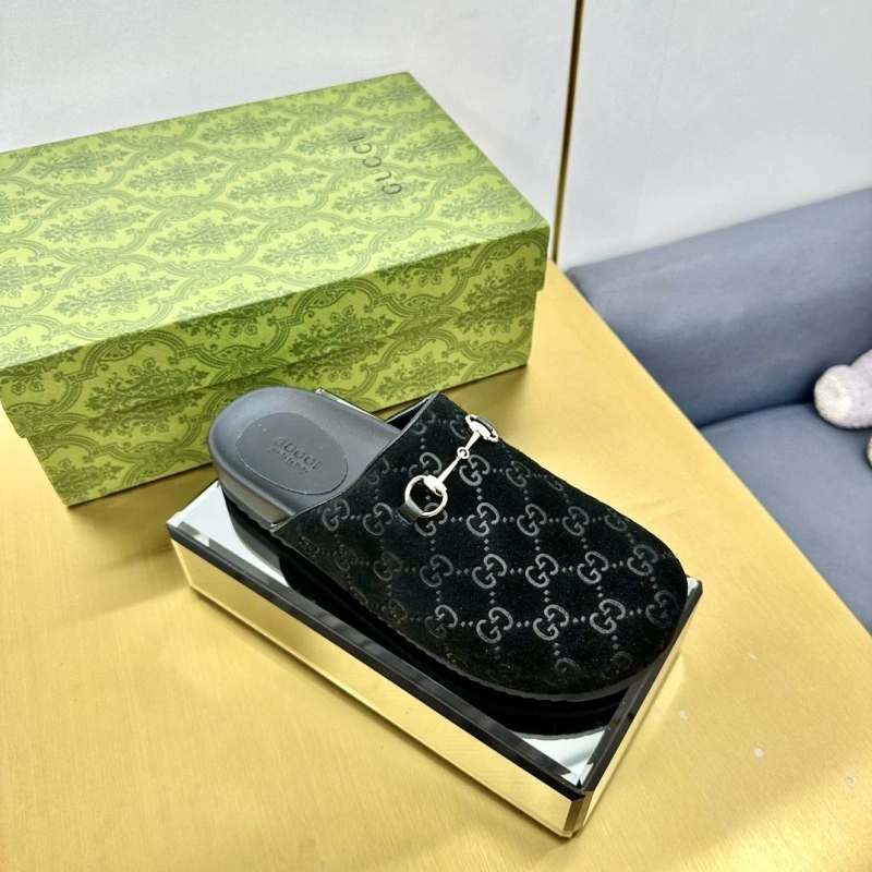 Practical Gxccx Slippers 161591