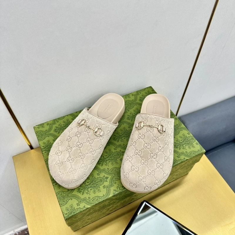 Trendy Gxccx Slippers 161595