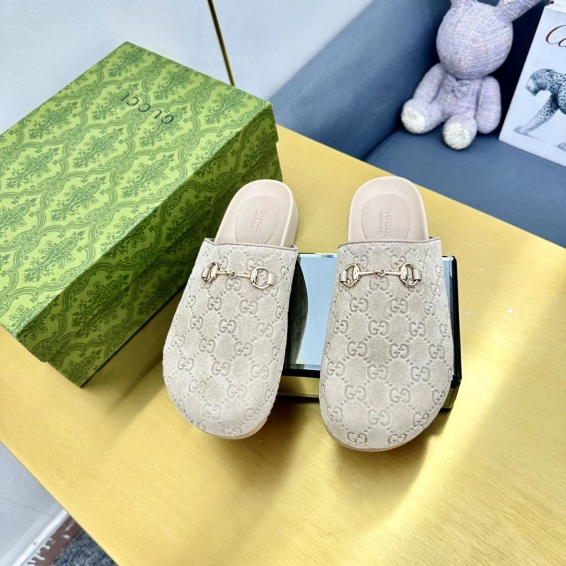 Trendy Gxccx Slippers 161595