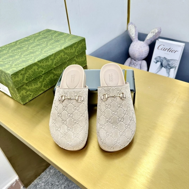 Trendy Gxccx Slippers 161595