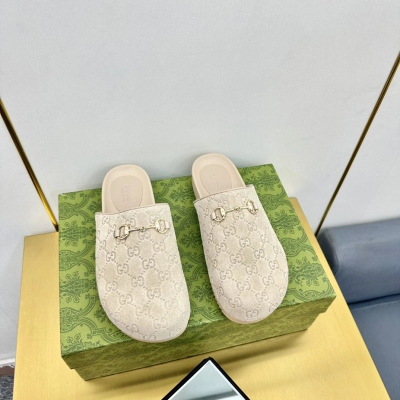 Trendy Gxccx Slippers 161595