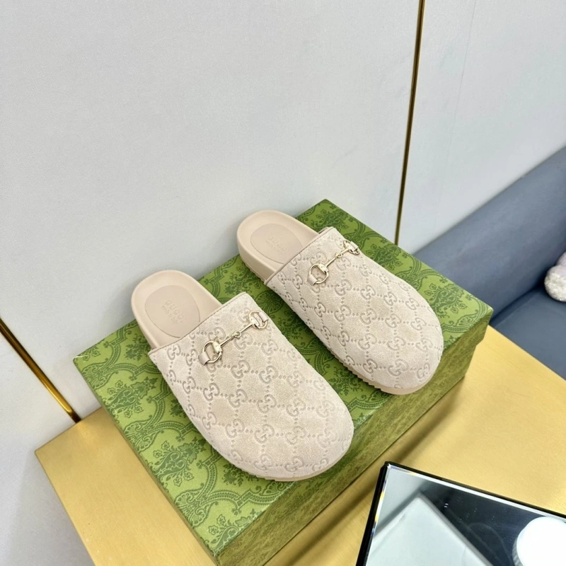 Trendy Gxccx Slippers 161595