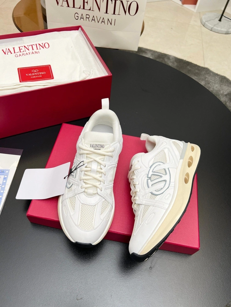 GoAnywhere Vxlxntino Sneakers 231310