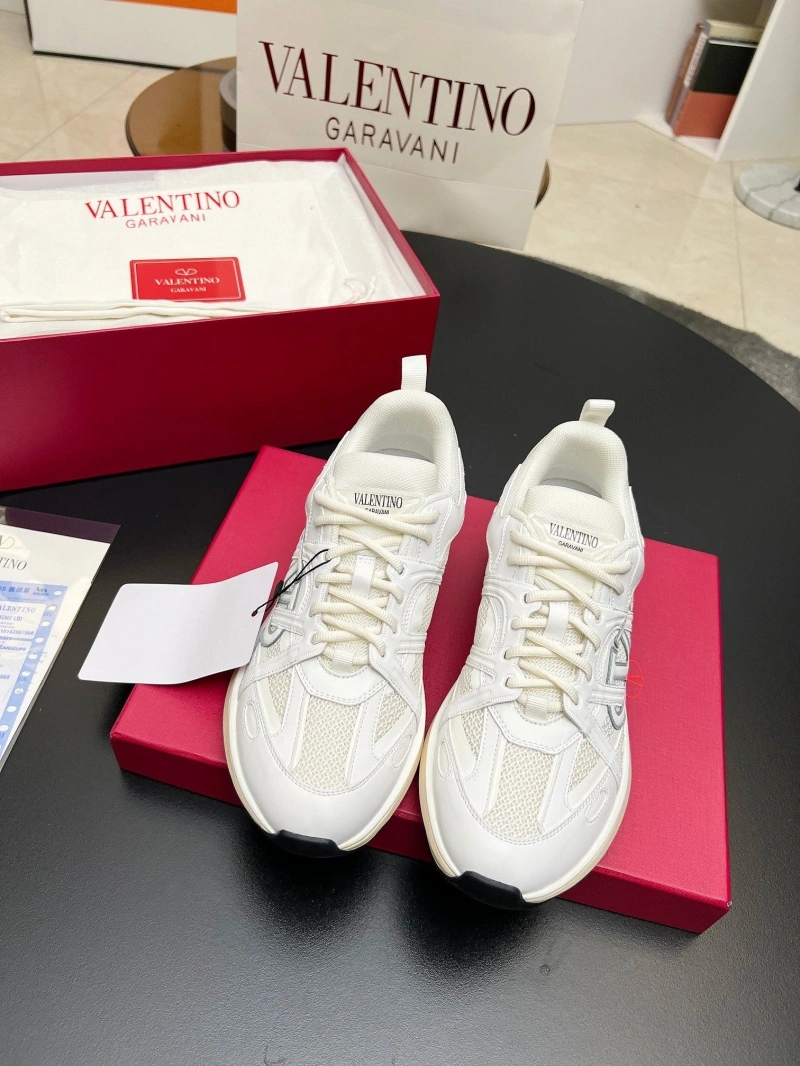 GoAnywhere Vxlxntino Sneakers 231310