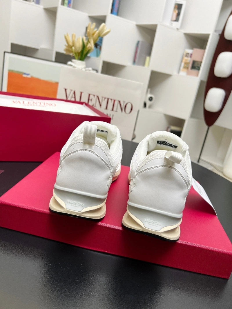 GoAnywhere Vxlxntino Sneakers 231310